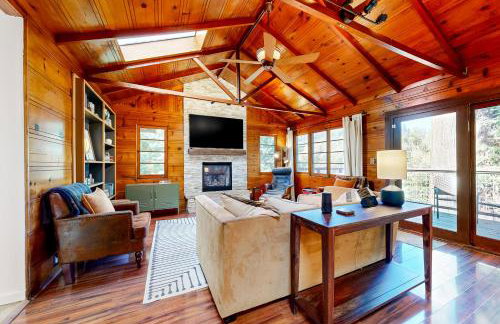 Cozy Riverview Cabin - Foto 1