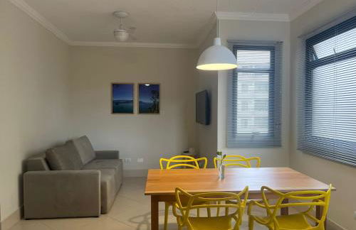 2 Dorms com ar split nos quartos, piscina, Wi-fi e 5min a pé da Praia do Itaguá - Foto 1