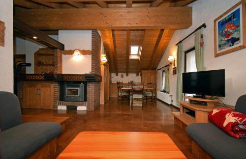 "La Mansarda" in the Dolomites Jacuzzi - Photo 3