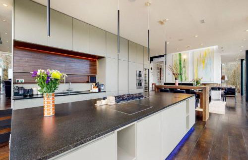 Huntsman Lake House - Photo 7