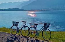 Lake Como PORTO VECCHIO - Charming Lakefront Apartment in the Heart of Domaso - Foto 32