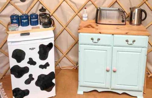 Lake View Yurts - Photo 5