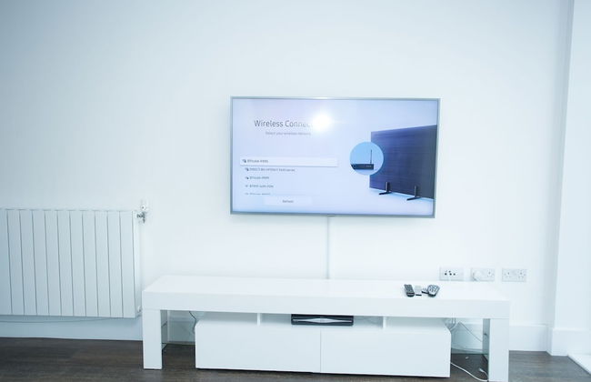 High view 2 Bedroom apt - Woolwich - Photo 26