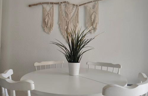 El Cisne frente al mar- Piscina y Wifi - Foto 5