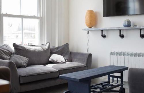 Lovely 3-Bedroom Apartment with Stunning Sea Views - Foto 8