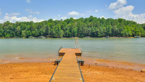 Pet-Friendly Lavonia Cabin, Walk to Lake Hartwell! - Foto 2