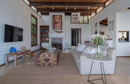 Malibu Villa with Beach Access and Ocean View - Foto 9