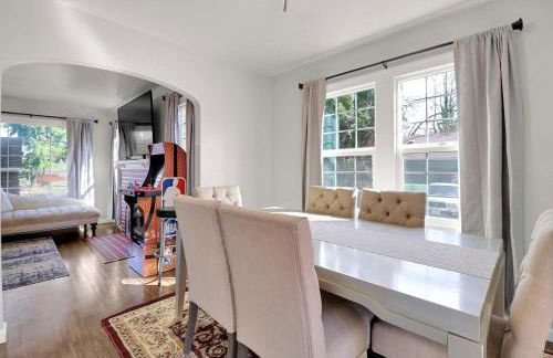 Spacious 3-Bedroom Near Campus - Photo 18