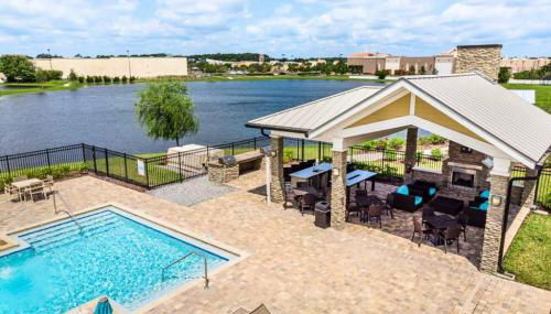 3BR Family Suite | Pool, Games, Gym, Free Parking - Foto 1