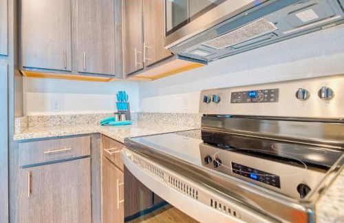 Luxe One Bedroom Apartment with Balcony - Foto 4