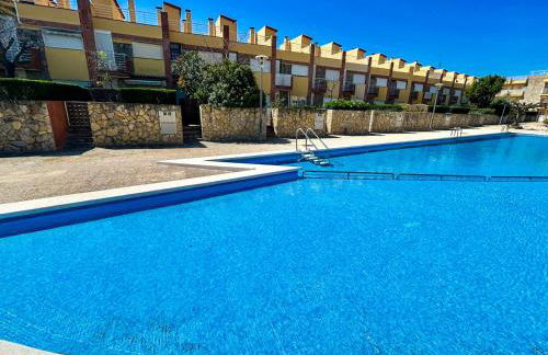 Chalet adosado a escasos metros de la playa - Villa Arena - Foto 1