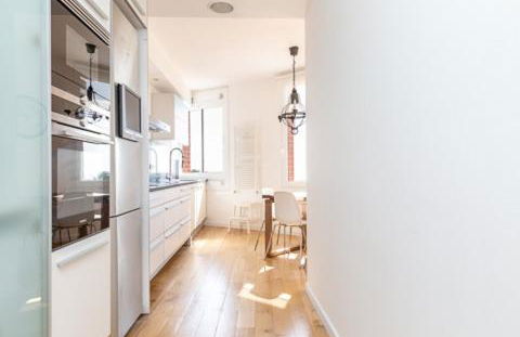 Idyllic apartment in BCN beach - Photo 9