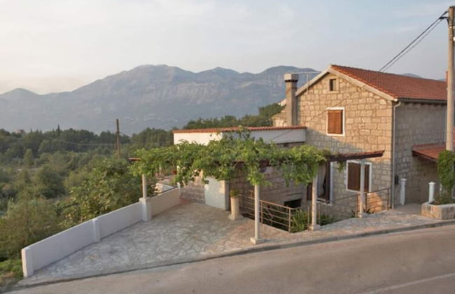 House Rilovic - Two Bedroom House With Swimming Pool and Jacuzzi - Foto 39