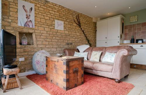 Hare Cottage wonderful views and parking - Pass the Keys - Photo 4