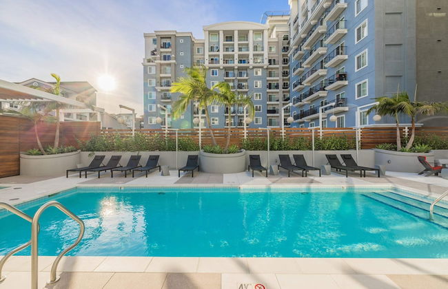 @marbella Lane - Chic 2BR Penthouse w/ Ocean Views - Foto 45