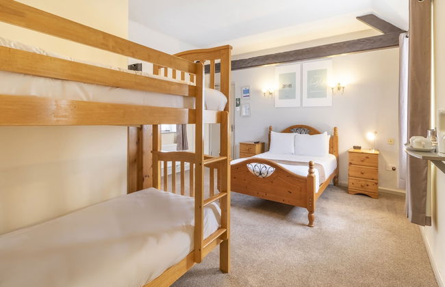 OYO Elm Farm Country House, Norwich Airport - Photo 14