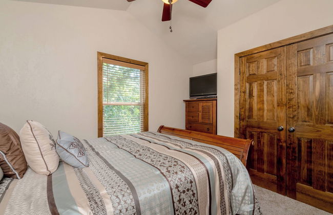 Hickory Hideaway - Communal Pool Access - Photo 9