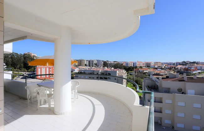 Sotto Mayor Residence - Photo 16