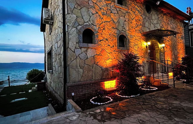 Villa Atroa - Foto 1