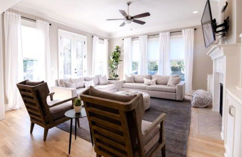 Minutes to Downtown Huge Outdoor Deck HOT TUB - Foto 14