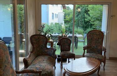 Elegant House near Château de Voltaire - Foto 11