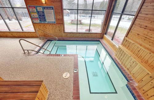 North Shore Vista Views Ski in Ski out Hot Tub - Foto 18