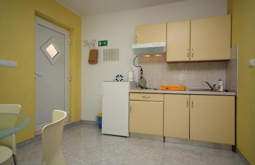 Apartments with a swimming pool Zakucac, Omis - 5954 - Photo 29