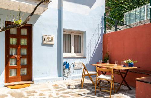 Garden house in the center - Photo 8