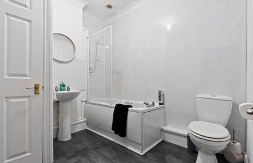 Mariah Flat - 2 Bedroom getaway in Pontypool - Photo 10
