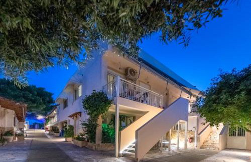 Apartments Tina FREE transfer from-to the airport - Foto 5