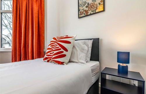 University View-Off-Street Parking-Sleeps 8-Fast WiFi - Foto 41