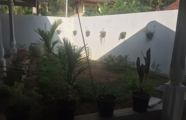 White Lotus Villa - Photo 1