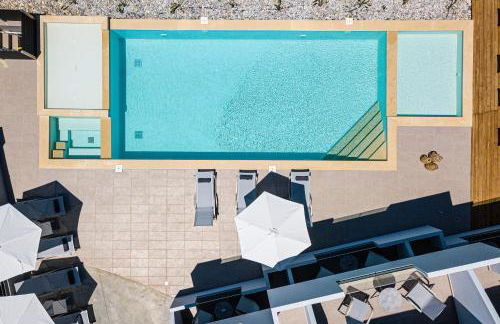 Evilio Suites, Inspired Family Retreat with Pool, Βy ThinkVilla - Foto 2