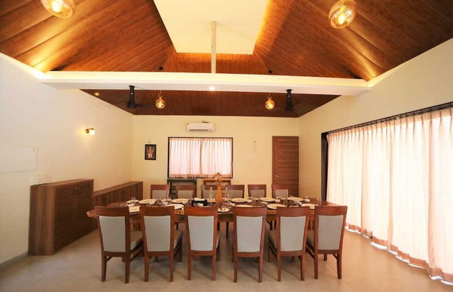 Privystays Jks Private Villa - Photo 11