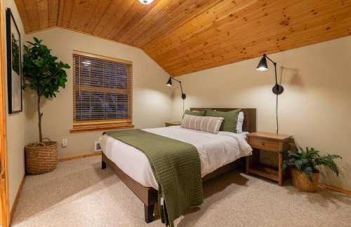 River Rock Chalet :: Hot Tub, Pets, Stevens Pass - Foto 25