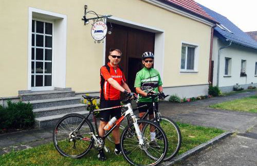 Top-moderne Ferienwohnung und Apartments auf früherem wunderschönen Bauernhof im Elbe-Elster-Kreis in Brandenburg bei Herzberg-Elster, Schönewalde, Holzdorf - Foto 24