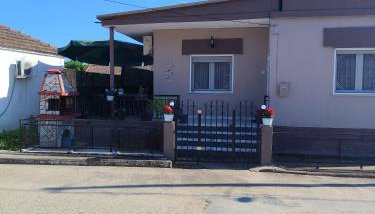 Xaris House - Photo 2