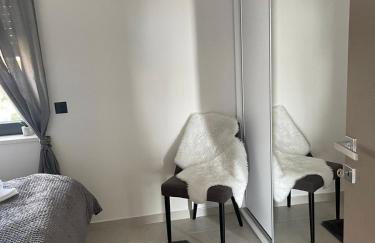 Rijeka Relax Apartment with parking - Photo 10