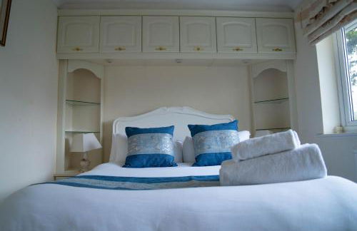 Farnborough Stay - 5 Bedroom - Foto 17