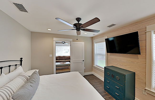 Cottages by the Bay - At Last - Photo 4