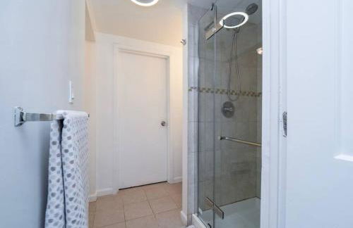 New Canaan's Downtown Retreat - Foto 11