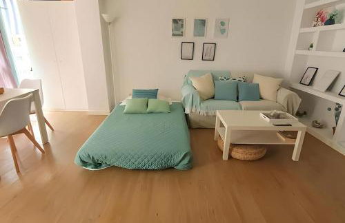 Apartamento primera línea con acceso privado a la playa - Photo 8