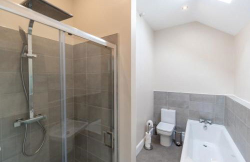 La Roche-Barn with hot tub on the Welbeck estate - Photo 12