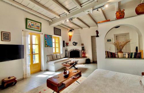 Ioulis Century Home - Photo 22