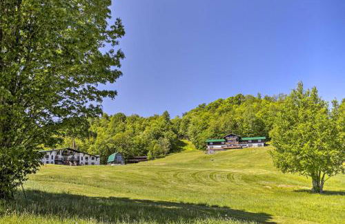 Upson Ski-InandSki-Out, End-Unit Cabin with Fireplace! - Foto 30