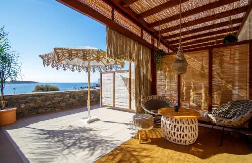 Syros Wellness Luxury Suites - Photo 8