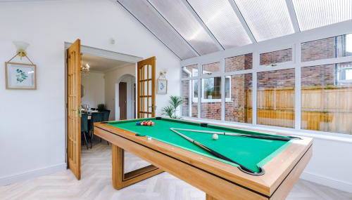 Damson House- Spacious, Modern 6 bedroom Executive House - Ideal for Work Teams or Multi-Generational Families - Foto 4, Game Room