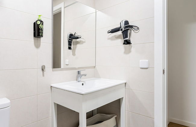 Limehome Madrid La Bolsa - Photo 49