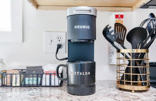 6 A Little Wanderlust Lux Tiny House, Firepit, Boat Parking, 5 Mins to Lake, Downtown - Foto 17