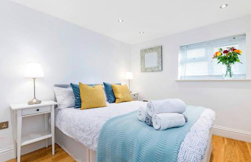 Stylish 2 Bed Apartment-Zone 2 - 10 Minutes to the heart of London- sleeps up 8 - Foto 5